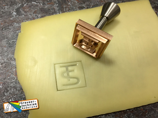 klein handstempel voor zachte materialen bv kaas